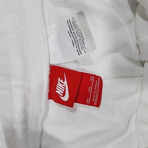 Nike Legacy sweat shorts - Picture 3 of 3